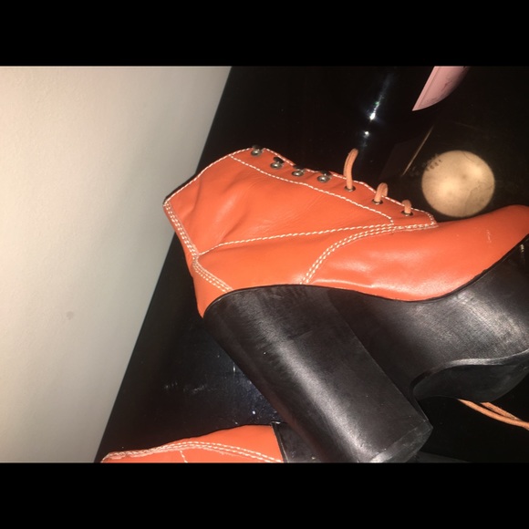 Jc's - Picture 4 of 5